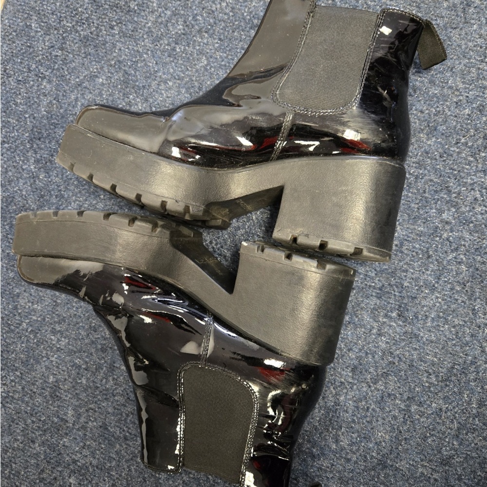 Black Vagabond Ankle Boot